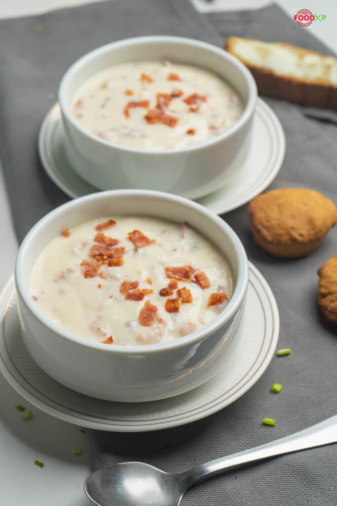 Delicious Bobby Flay Sausage Gravy