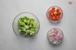 Paula Deen Broccoli Salad Step 8