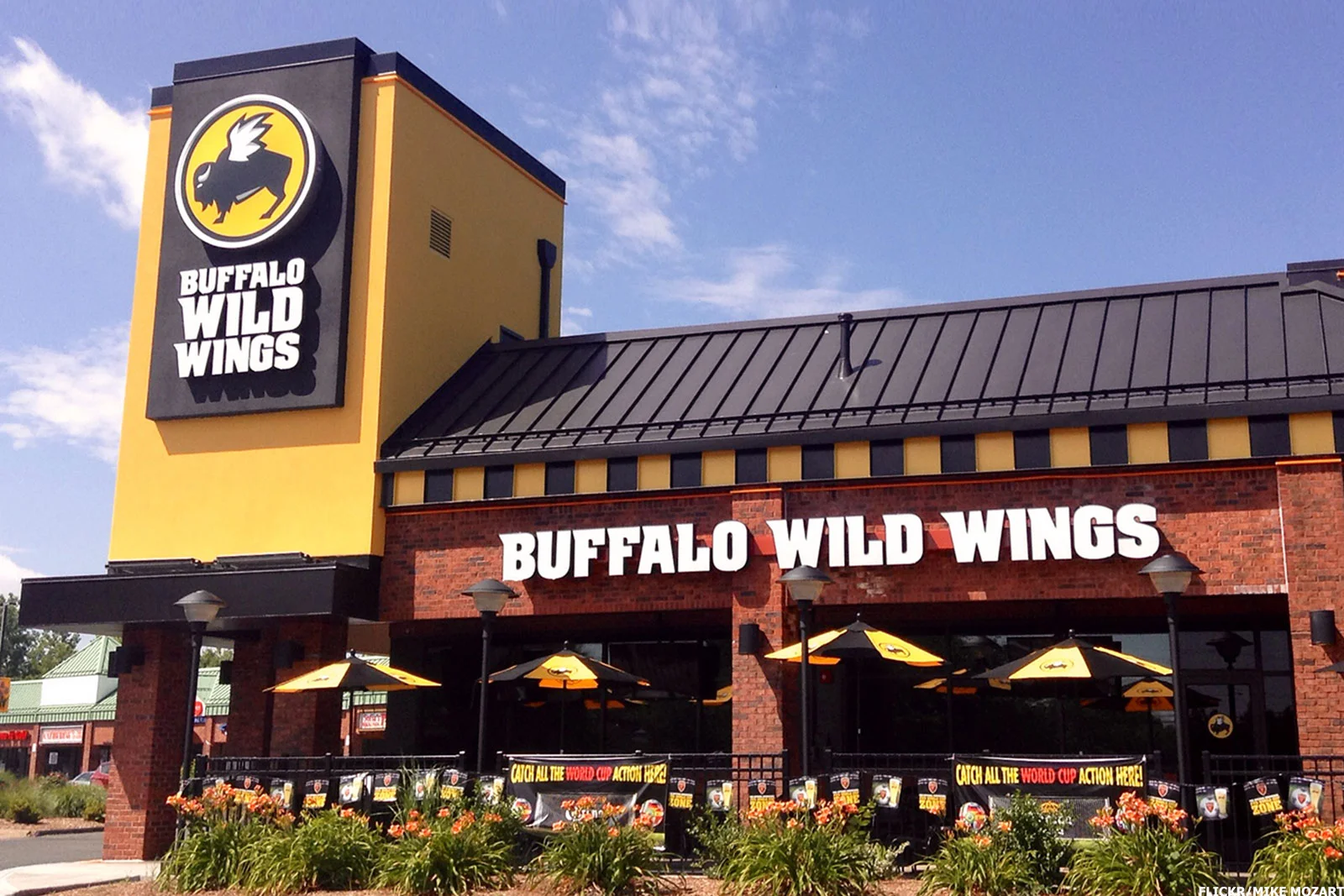 Buffalo Wild Wings restaurant