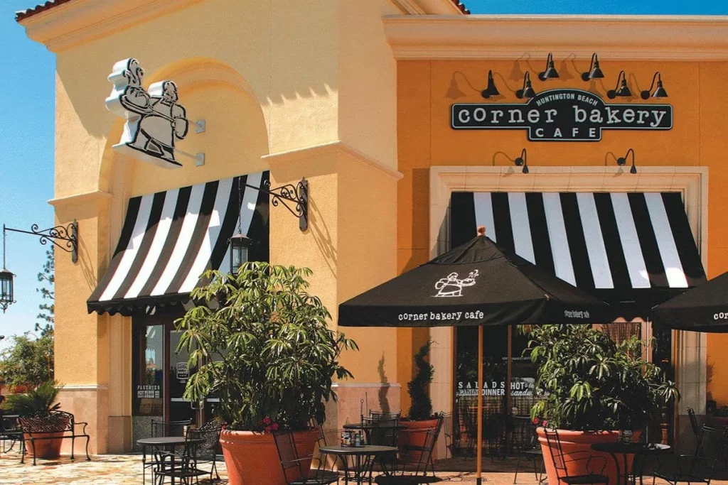 Corner Bakery Cafe Restaurant