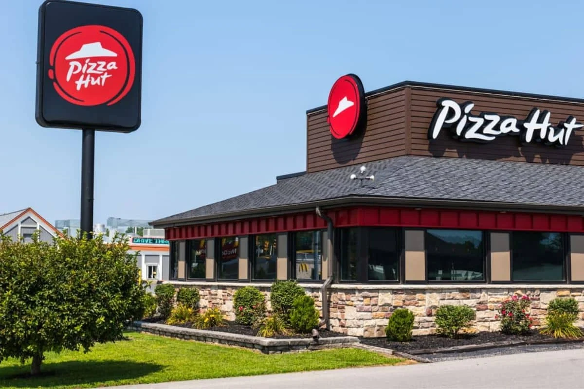 Pizza Hut Restaurant