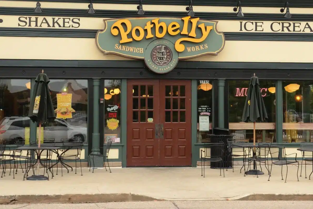 Potbelly Restaurant